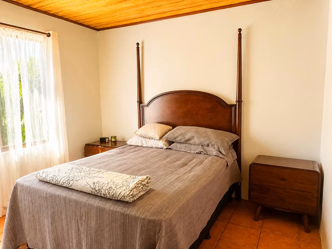 Venta de propiedad con dos Casas Condominio Mallorquina, Esparza - Imagen 6