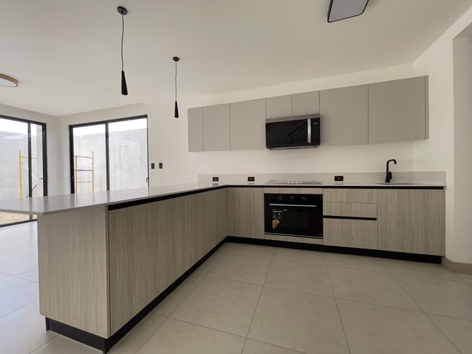 Lindora Village Casa Nueva · Santa Ana, San José · 3 hab · 185 m² - Imagen 11