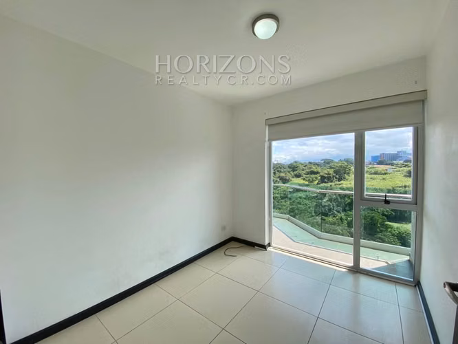 Se Alquila Apartamento en Torre Paradisus, Rohrmoser 3 Habitaciones y NJA950 - Imagen 3