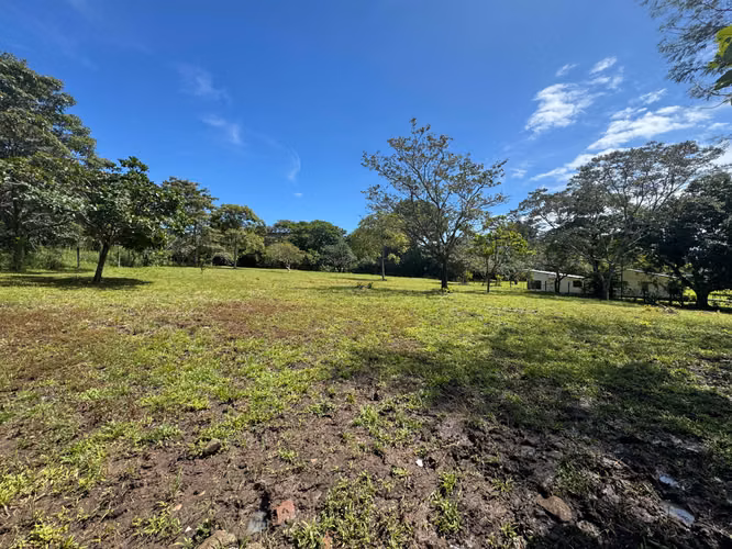 TERRENO USO DE SUELO PARA APARTAMENTOS EN TURRÚCARES DE ALAJUELA - Imagen 6