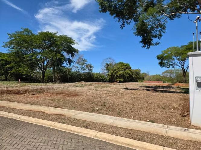 VENTA DE LOTE EN CONDOMINIO EN ESPARZA PUNTARENAS COSTA RICA - Imagen 1