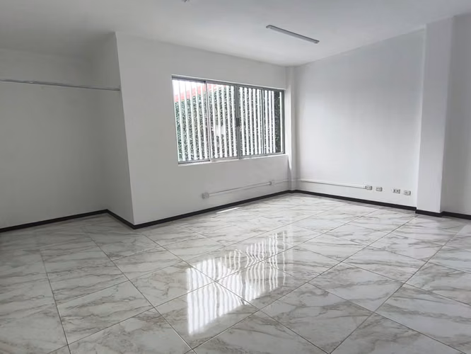 Oficinas en alquiler - Imagen 6