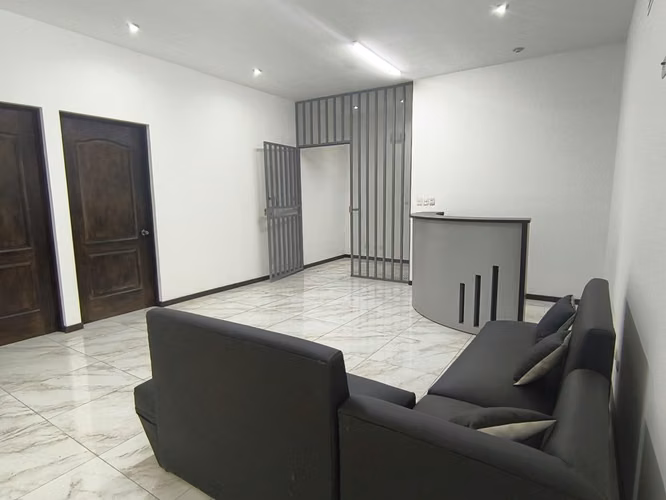 Oficinas en alquiler - Imagen 7