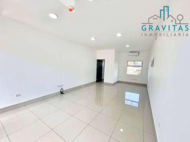 Commercial premises in Curridabat Granadilla, facing the street, various sizes ID 619