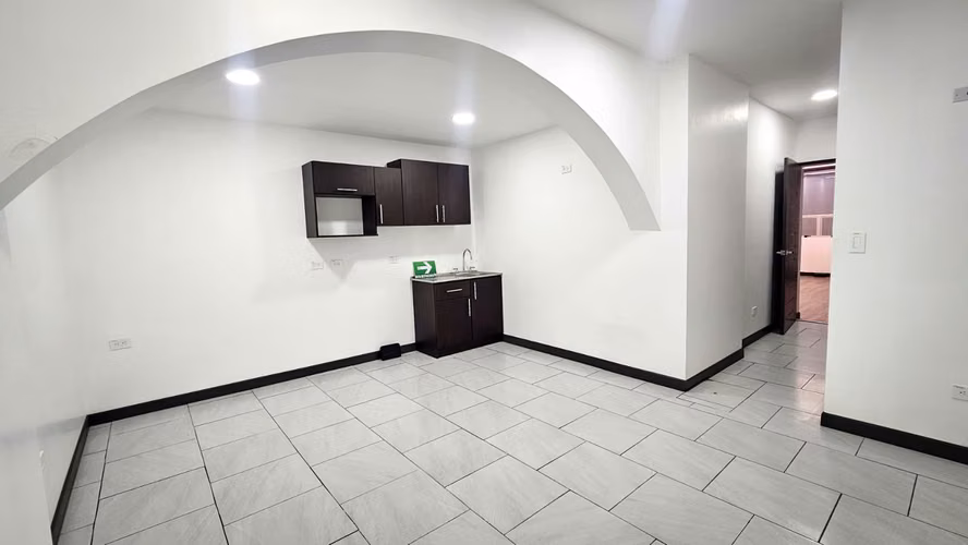 Consultorios de varios tamaños en Centro comercial Carretera Vieja a Tres Ríos - Imagen 7