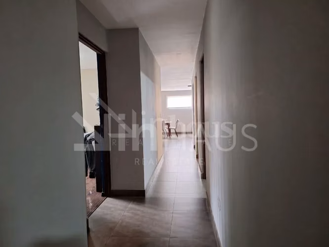 id # 38679 Venta de apartamento de una planta en Sabanilla. - Imagen 4
