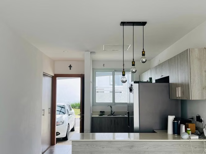 Venta casa moderna de un nivel en condominio- Ulloa Heredia - Imagen 3