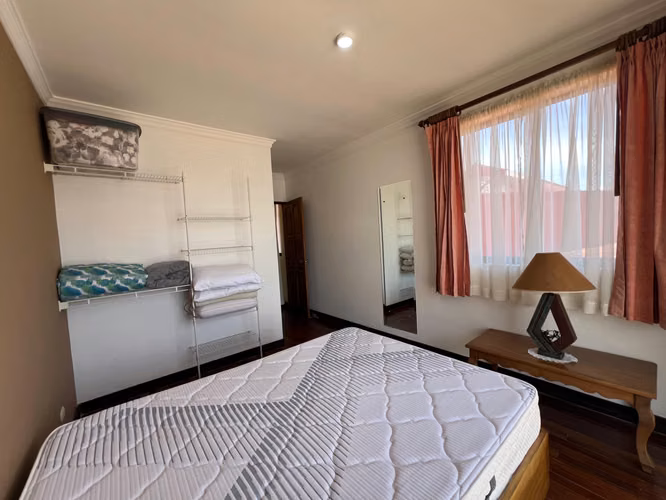 Se vende amplia casa San Pablo de Heredia - Imagen 19