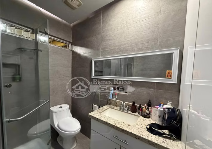 Casa Mercedes Norte Heredia en residencial - Imagen 11