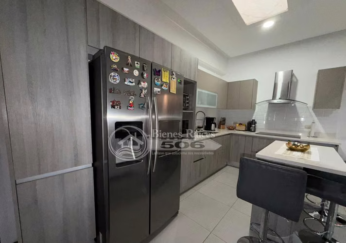 Casa Mercedes Norte Heredia en residencial - Imagen 6