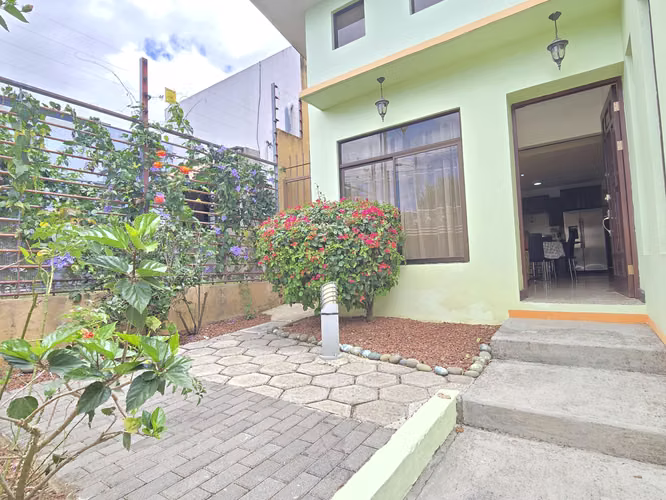 VENTA DE CASA EN OMEGA 6, CERCA COL ST CLARE, TRES RIOS (jk cz) - Imagen 2