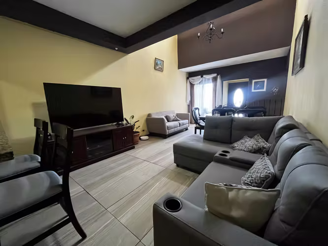 Venta casa en San Pablo de Heredia, residencial