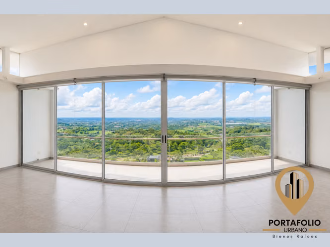Casa en Condominio con Vista Panorámica