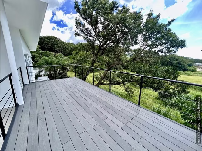 Venta de casa en Pozos, Santa Ana.
