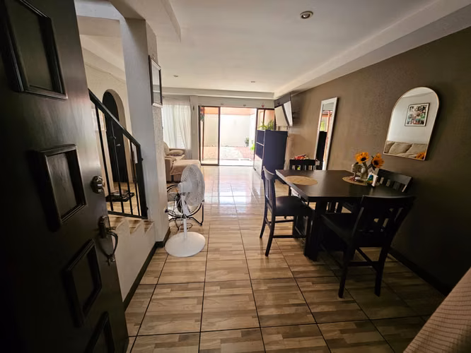 Venta de casa en Residencial Cataluña