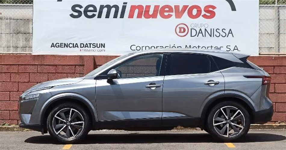 NISSAN QASHQAI 2025 AUTOMÁTICA GASOLINA GRIS - Imagen 4