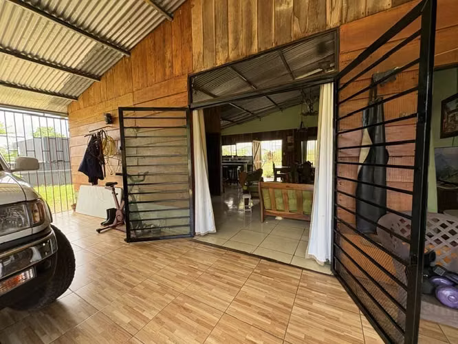¡SE VENDE HERMOSA PROPIEDAD EN MUELLE DE SAN CARLOS! - Imagen 7