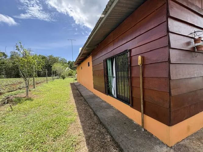 ¡SE VENDE HERMOSA PROPIEDAD EN MUELLE DE SAN CARLOS! - Imagen 4