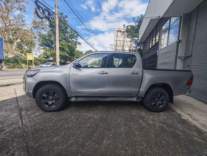 Toyota Hi Lux Mod 2024, Automatico, 4x4, Turbo Diesel, 2400cc - Imagen 5