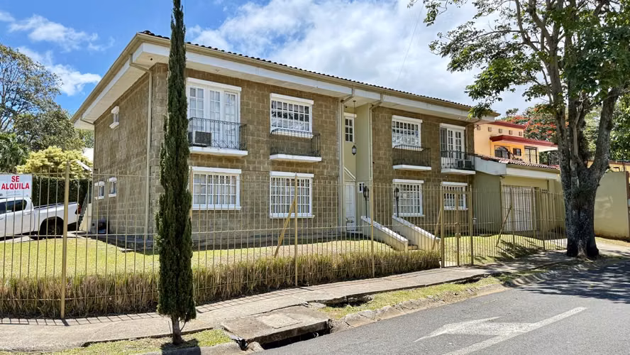 Alquiler de apartamento en Heredia Ciudad Cariari | Apartamento Amueblado con Internet