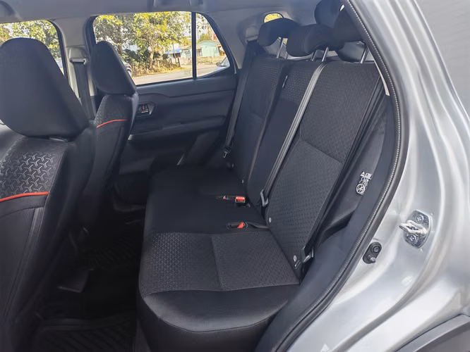 Toyota Raize E, Manual, mod 2023mOTOR 1200CC - Imagen 9