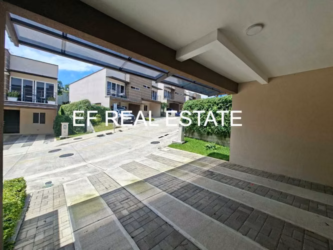 ALQUILER CIUDAD COLON MODERNA CASA 3HAB/ JARDIN AMENIDADES - Imagen 18