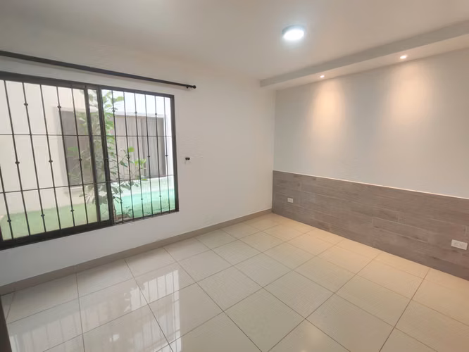 Se vende apartamento en primera planta en Santa Ana Centro. - Imagen 7
