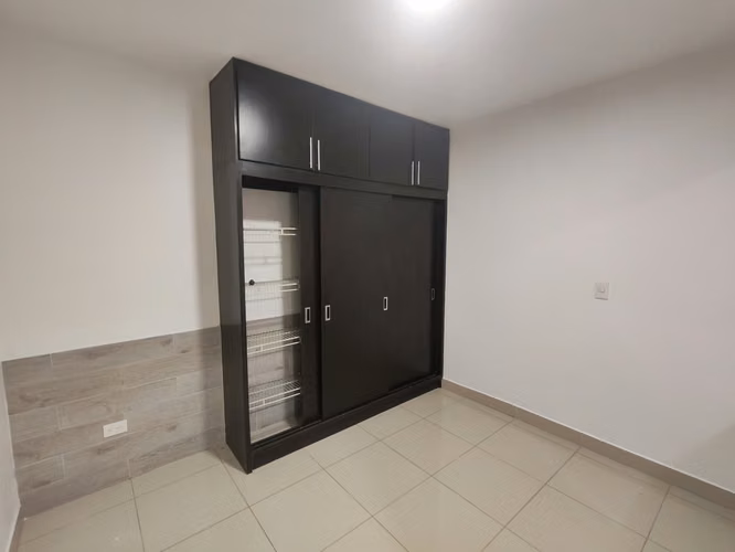 Se vende apartamento en primera planta en Santa Ana Centro. - Imagen 10