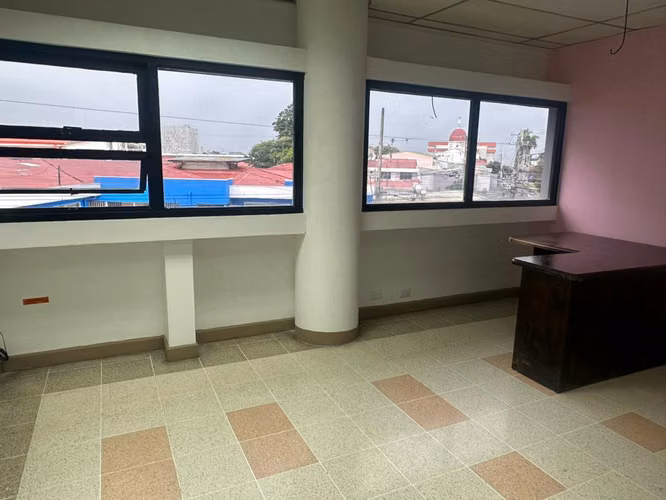 Alquiler Local Comercial # 6 - Barrio Escalante