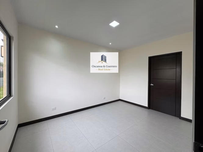 VENTA Casa de 2 dormitorios en Condominio de Grecia, Alajuela - Imagen 5