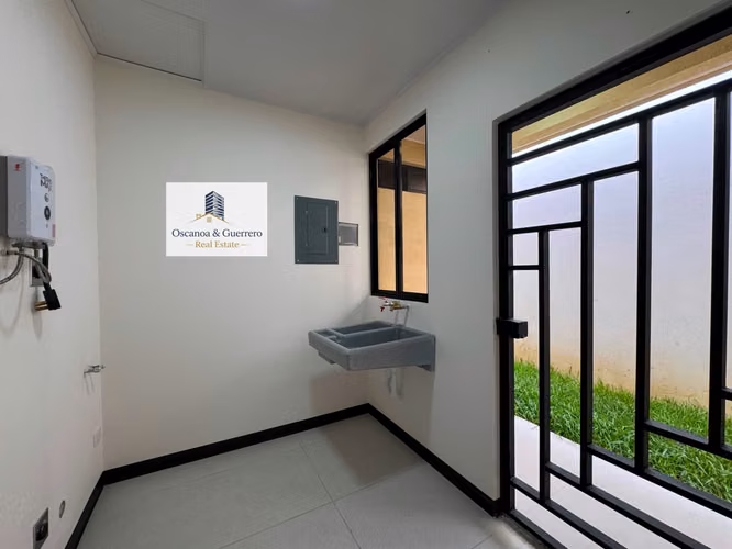 VENTA Casa de 2 dormitorios en Condominio de Grecia, Alajuela - Imagen 10
