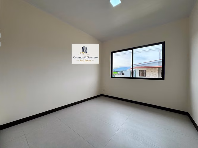 VENTA Casa de 2 dormitorios en Condominio de Grecia, Alajuela - Imagen 8