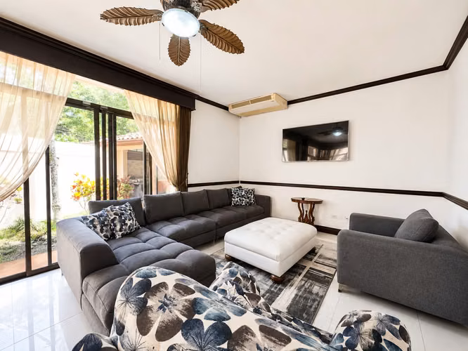 Casa en Venta en Condominio Cariari