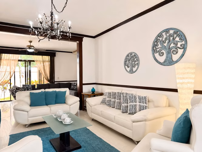 Casa en Venta en Condominio Cariari