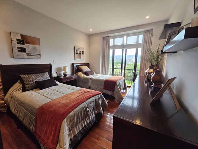 VENDO ESPECTACULAR APARTAMENTO EN CONDOMINIO EN COLINAS DE MONTEALEGRE
