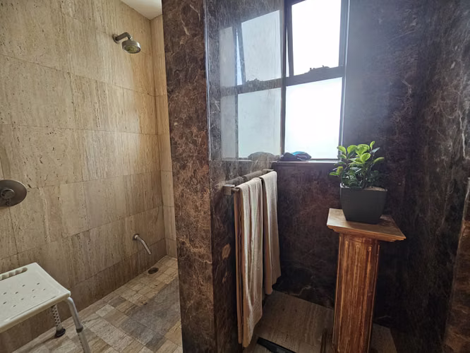 VENDO ESPECTACULAR APARTAMENTO EN CONDOMINIO EN COLINAS DE MONTEALEGRE