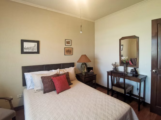 Se vende casa - Condominio Villas de Robledal, San Antonio de Belén (MB)
