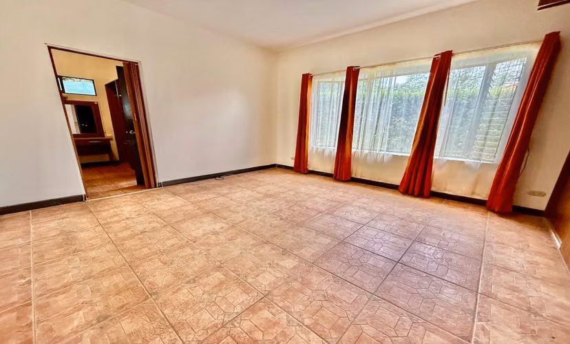 Se alquila casa Una planta Condominio en San Rafael Montes de Oca