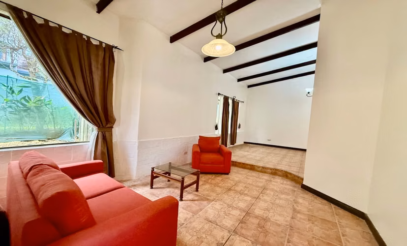 Se alquila casa Una planta Condominio en San Rafael Montes de Oca