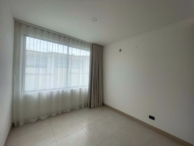 Linda casa contemporánea , nueva lista a pasarse