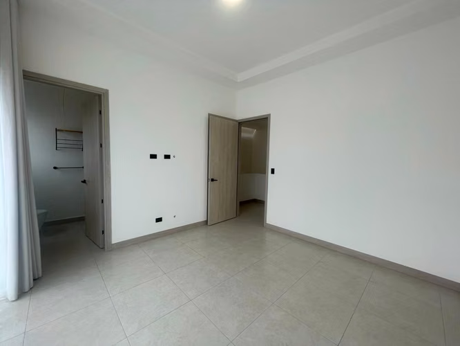 Linda casa contemporánea , nueva lista a pasarse