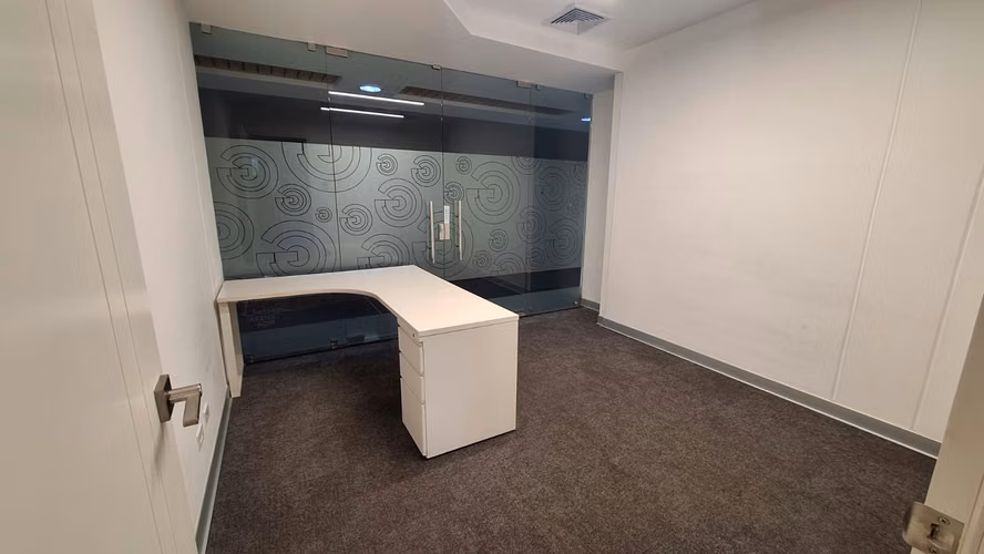Amplia Oficina Alquiler/Centro Corporativo Lindora