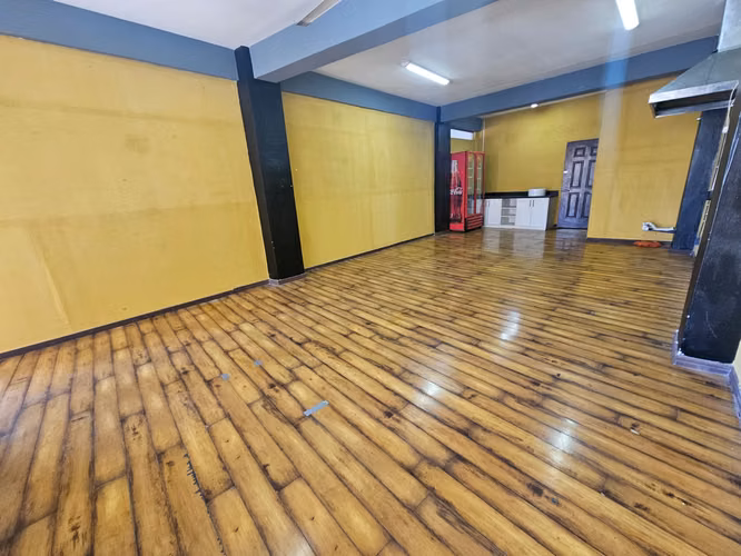 Escazu - Alquiler de Local Comercial