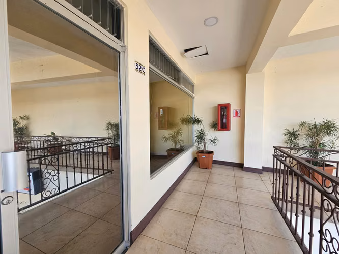 Escazu - Alquiler de Local Comercial