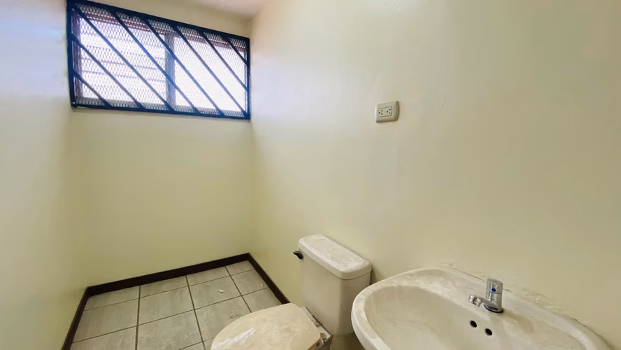 LOCAL / OFICINA COMERCIAL EN ALQUILER – TIBÁS - Imagen 11