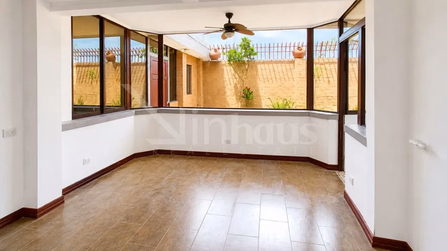 Venta de Casa en Residencial id42816 - Imagen 2