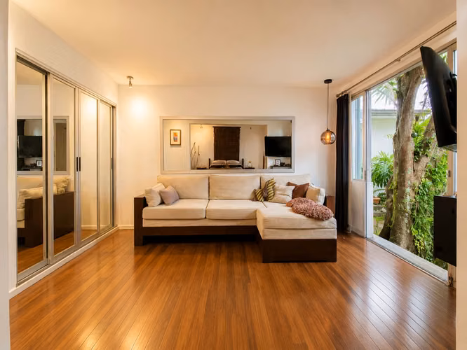 VENTA DE PROPIEDAD EN ESCALANTE USO COMERCIAL O RESIDENCIAL - Imagen 9