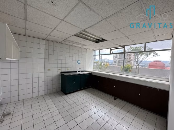 Alquiler de locales comerciales y oficinas en San José Centro ID 1394 - Imagen 12