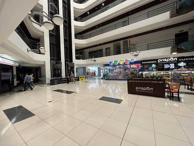 Oficinas en alquiler en Ofimall San Pedro | Diferentes metrajes ID 1532 - Imagen 2