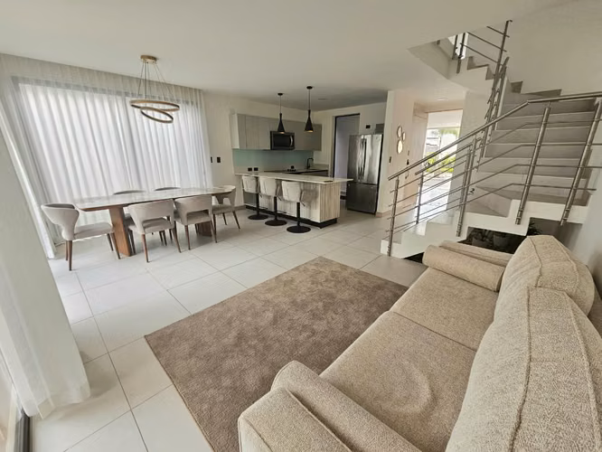 Alquiler de Hermosa Casa Nueva – Lindora Villaje. - Imagen 11